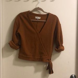 XS Madewell saddle brown top - texture and thread
